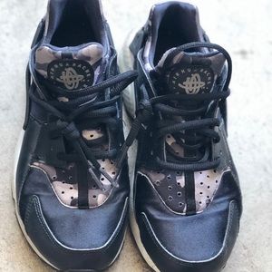 Nike Air Huarache Black s8